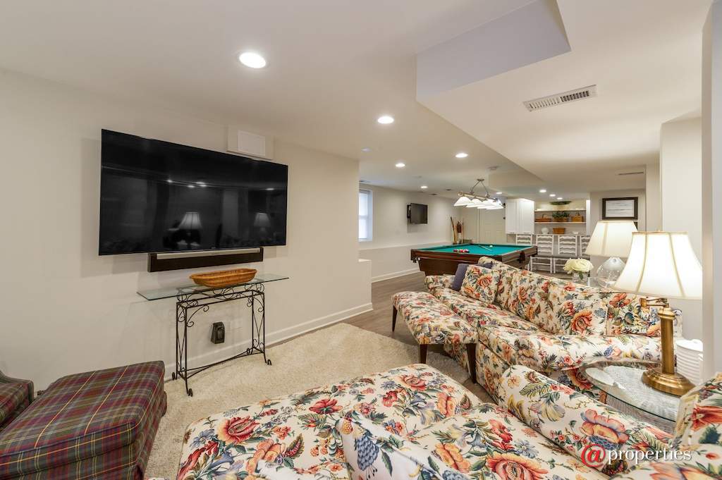 4132 N Keeler Avenue Chicago, Illinois 60641 - Image 29