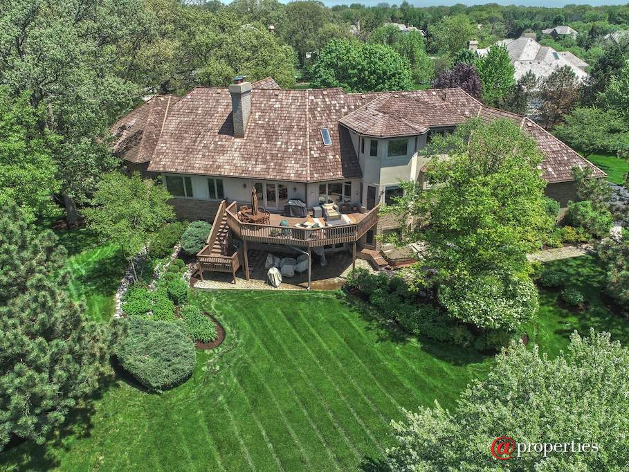 1740 Lakeview Terrace Libertyville, Illinois 60048 - Aerial View