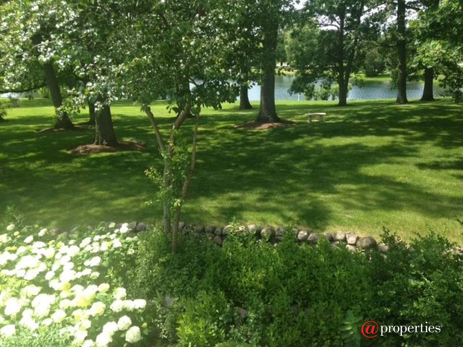 1740 Lakeview Terrace Libertyville, Illinois 60048 - Image 30