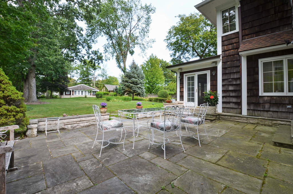 411 Orchard Lane Highland Park, Illinois 60035 - Patio