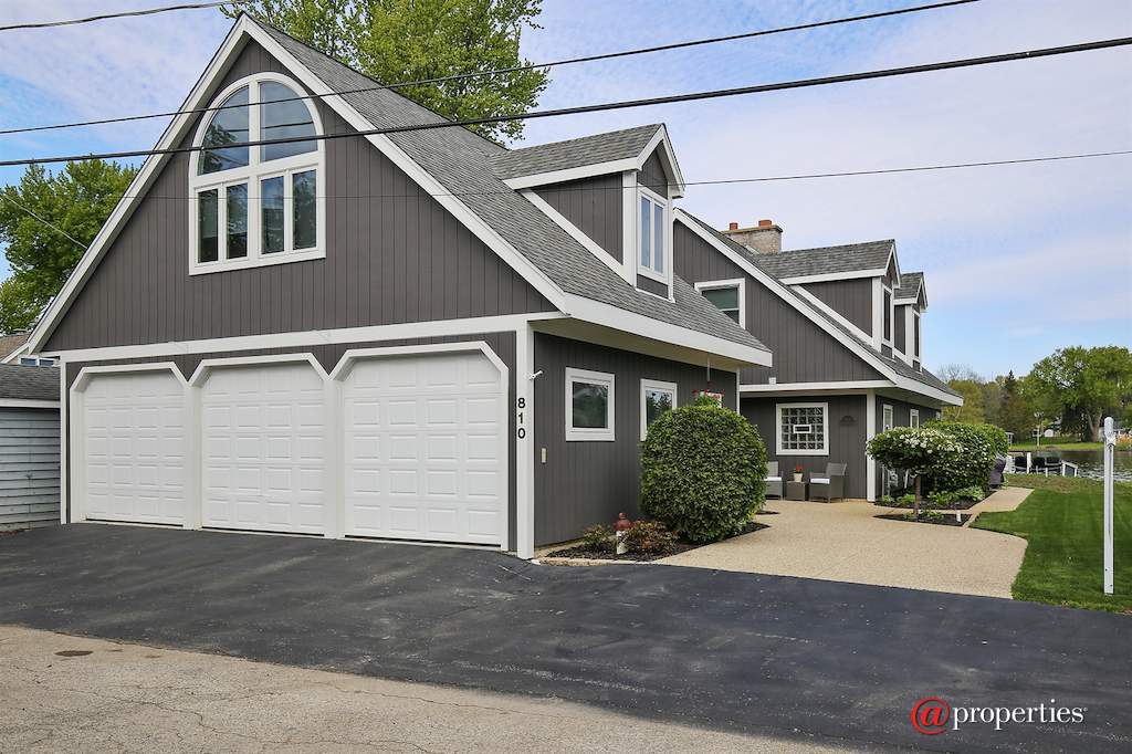 810 River Terrace Drive Johnsburg, Illinois 60051 - Rear View