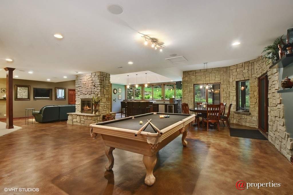 284 Fox Harbor Drive Trout Valley, Illinois 60013 - Lower Level