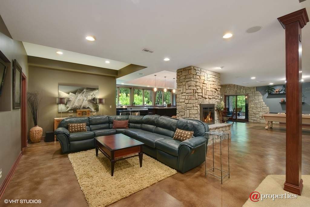 284 Fox Harbor Drive Trout Valley, Illinois 60013 - Lower Level
