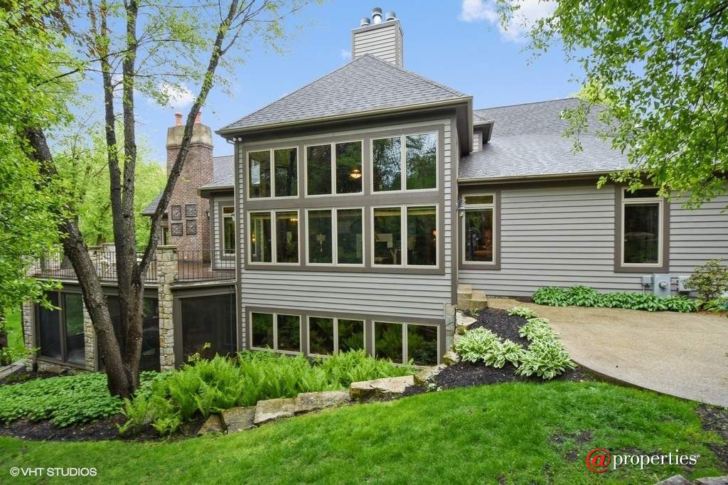 284 Fox Harbor Drive Trout Valley, Illinois 60013 - Rear View