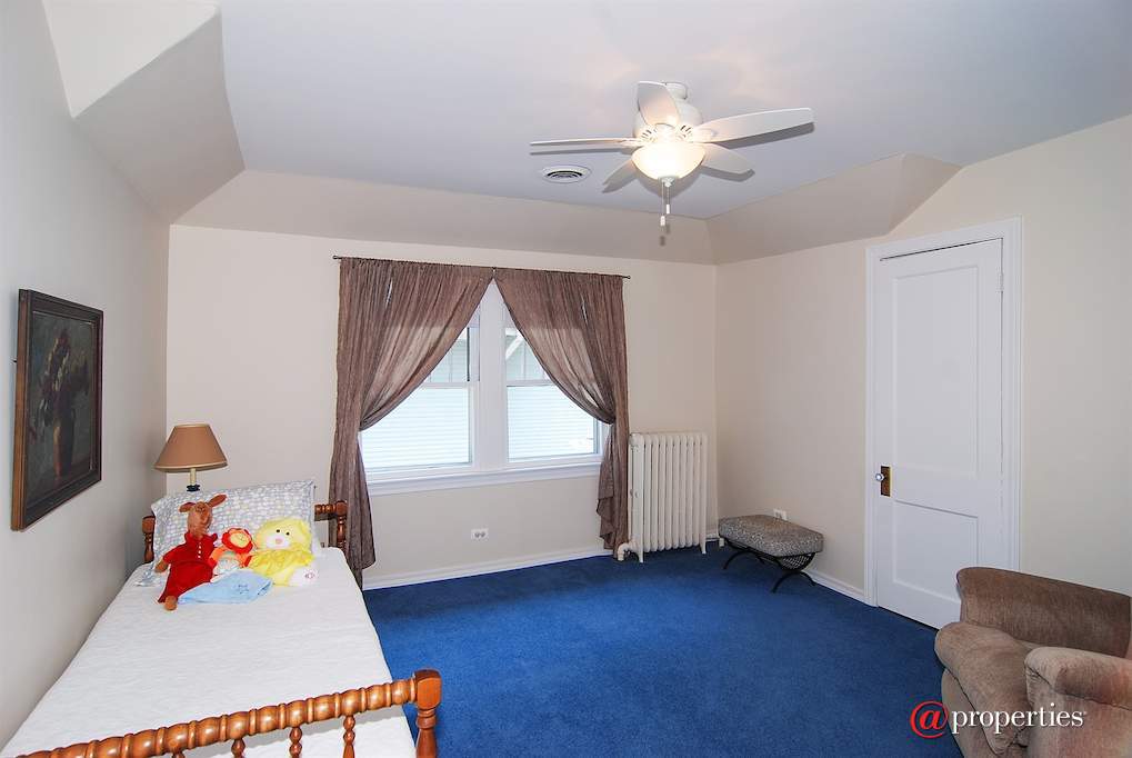 544 Keystone Avenue River Forest, Illinois 60305 - 2nd Bedroom