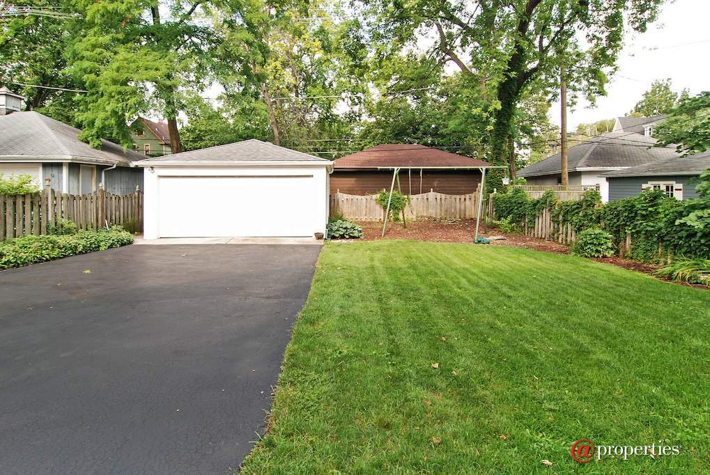 544 Keystone Avenue River Forest, Illinois 60305 - Back Yard