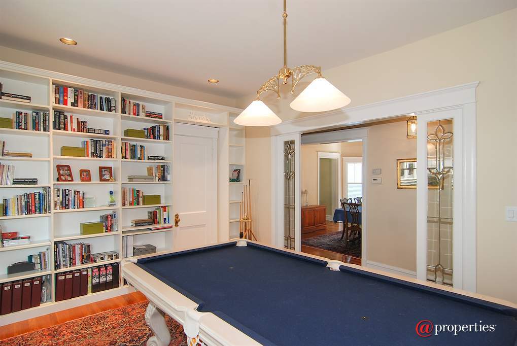 544 Keystone Avenue River Forest, Illinois 60305 - Office