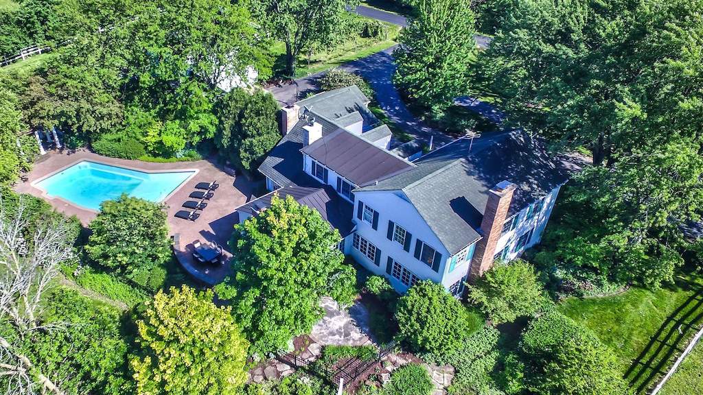17 Oakdene East Barrington Hills, Illinois 60010 - Aerial View