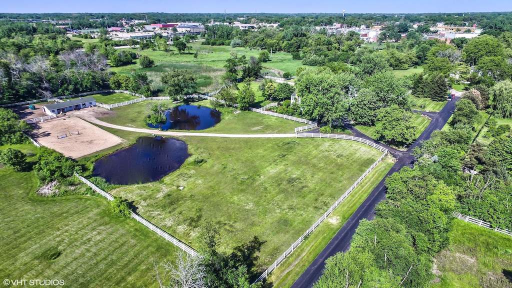 17 Oakdene East Barrington Hills, Illinois 60010 - Aerial View