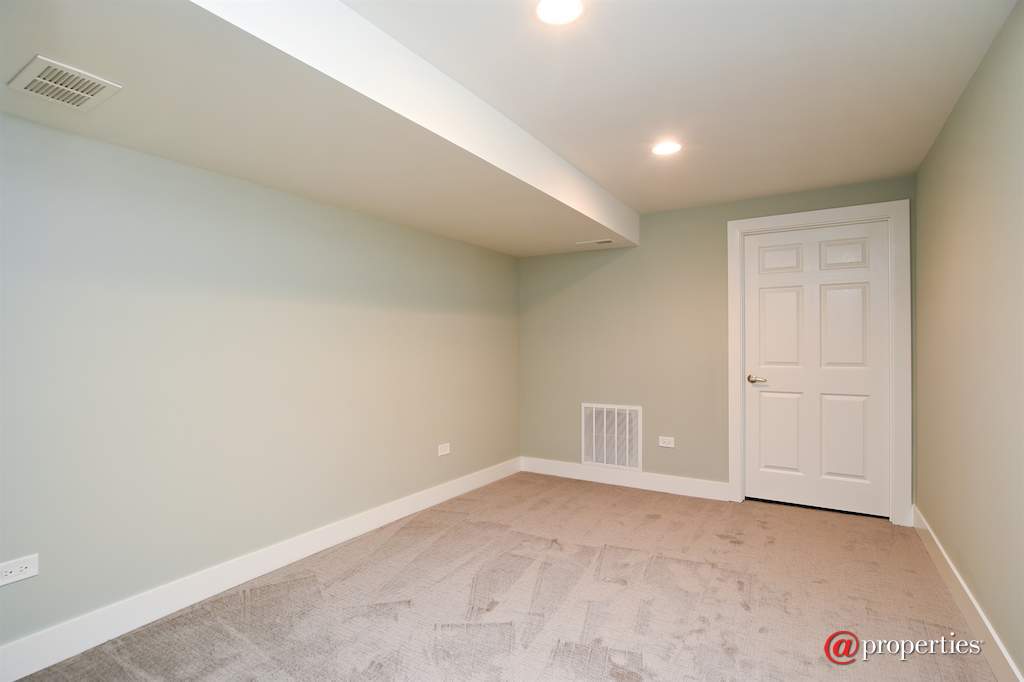 1041 Old Colony Road Lake Forest, Illinois 60045 - Office - Basement