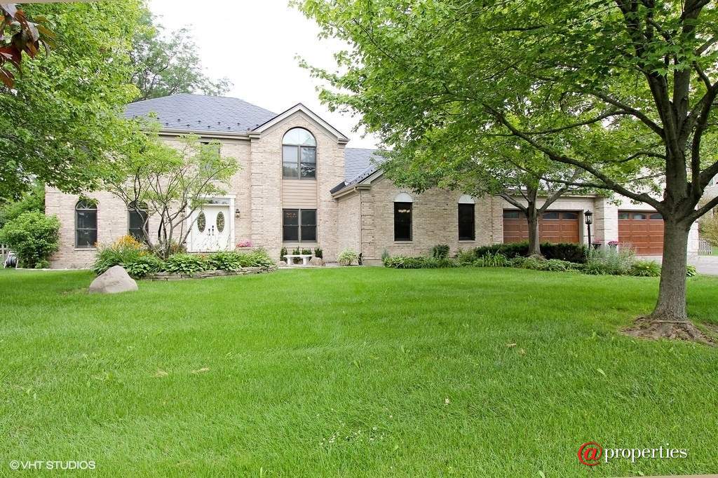 22056 N Old Farm Road Deer Park, Illinois 60010 - Front View