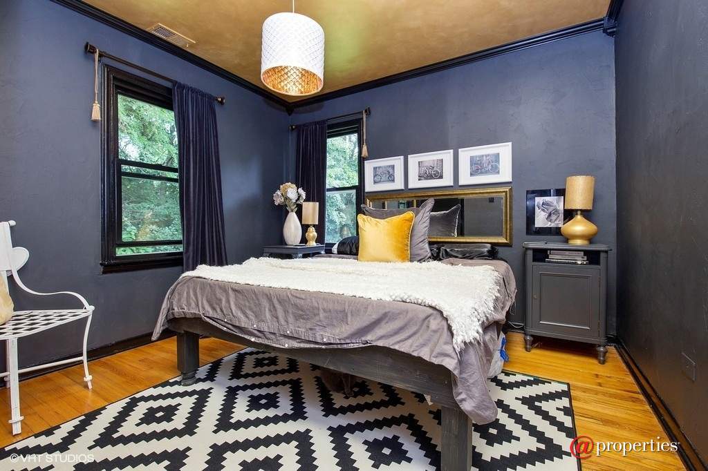 17W330 White Pine Road Bensenville, Illinois 60106 - Bedroom