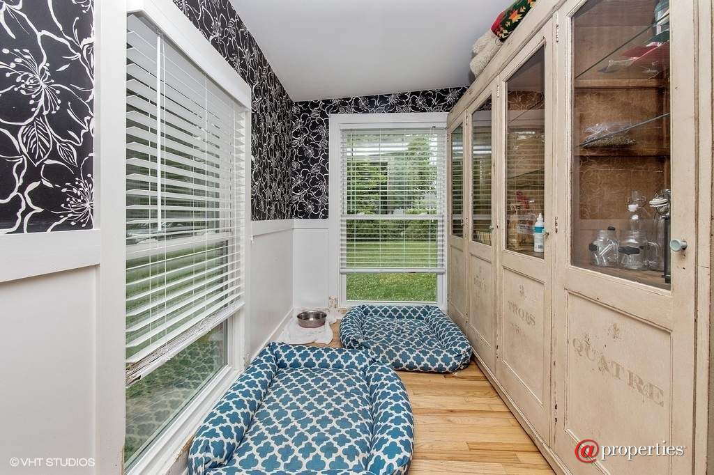 17W330 White Pine Road Bensenville, Illinois 60106 - Sun Room