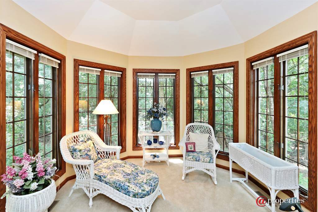 4662 Celano Drive Libertyville, Illinois 60048 - Master Bedroom
