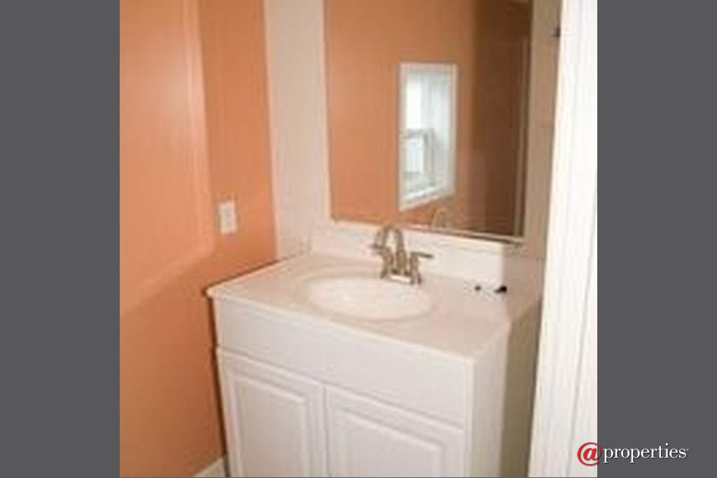 28611 W Mall Road Ingleside, Illinois 60041 - Image 9