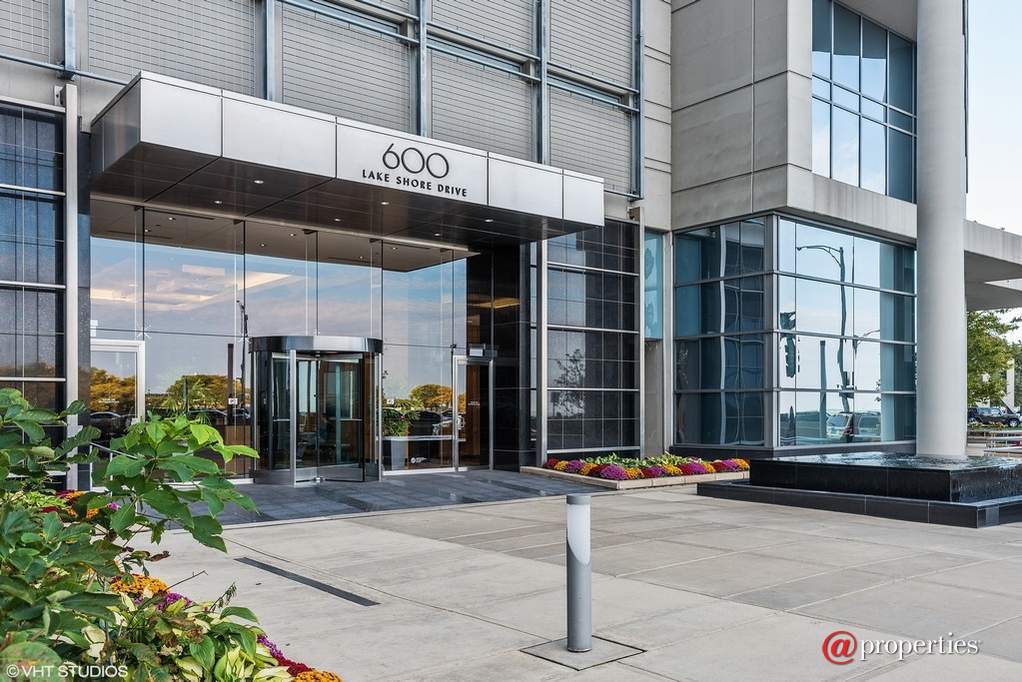 600 N Lake Shore Drive #3303 Chicago, Illinois 60611 - Image 1