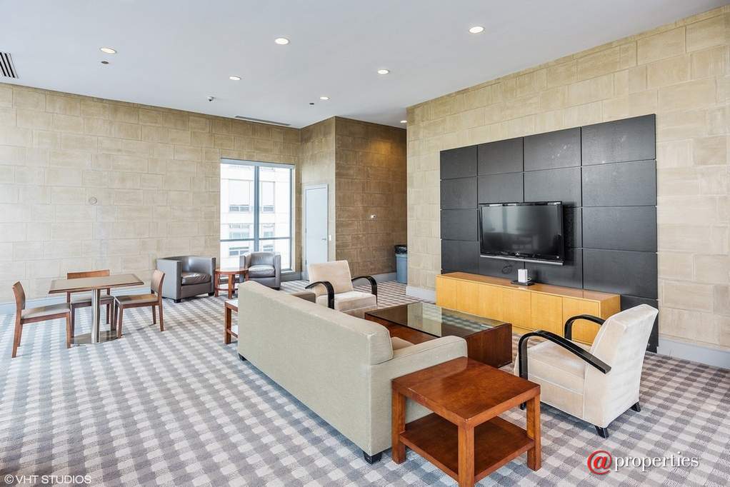 600 N Lake Shore Drive #3303 Chicago, Illinois 60611 - Image 13