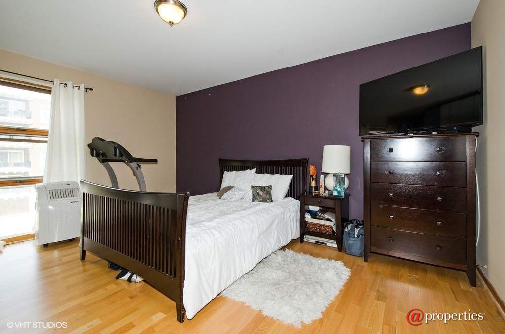 7229 W Higgins Avenue #302 Chicago, Illinois 60656 - Bedroom