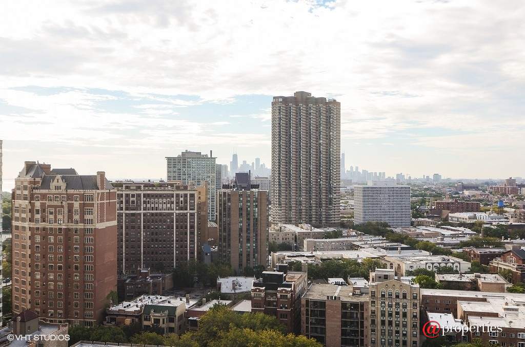 655 W Irving Park Road #2109 Chicago, Illinois 60613 - City View