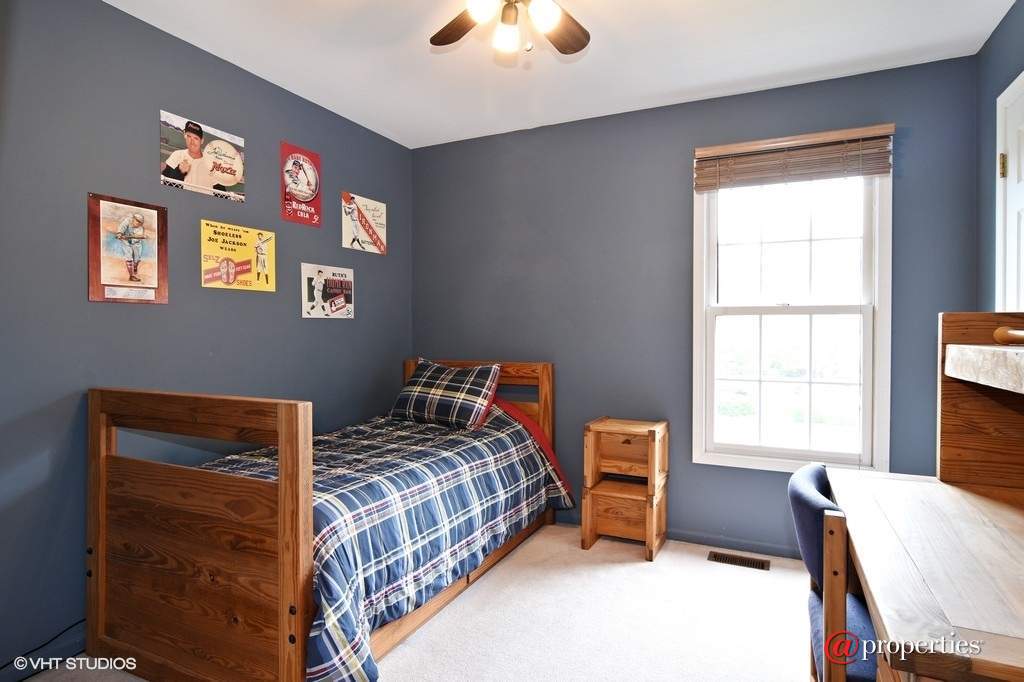 83 S Old Creek Road Vernon Hills, Illinois 60061 - 4th Bedroom
