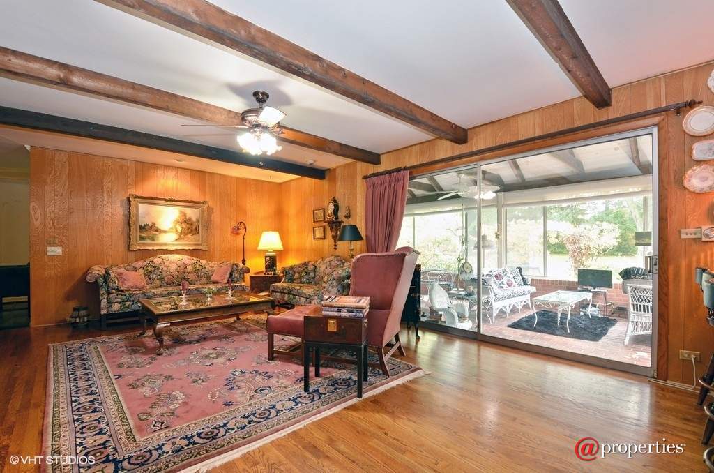 3580 Whirlaway Drive Northbrook, Illinois 60062 - Family Room