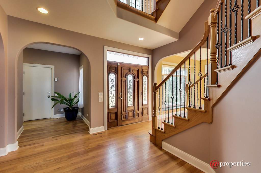 1740 Farwell Avenue Des Plaines, Illinois 60018 - Image 4