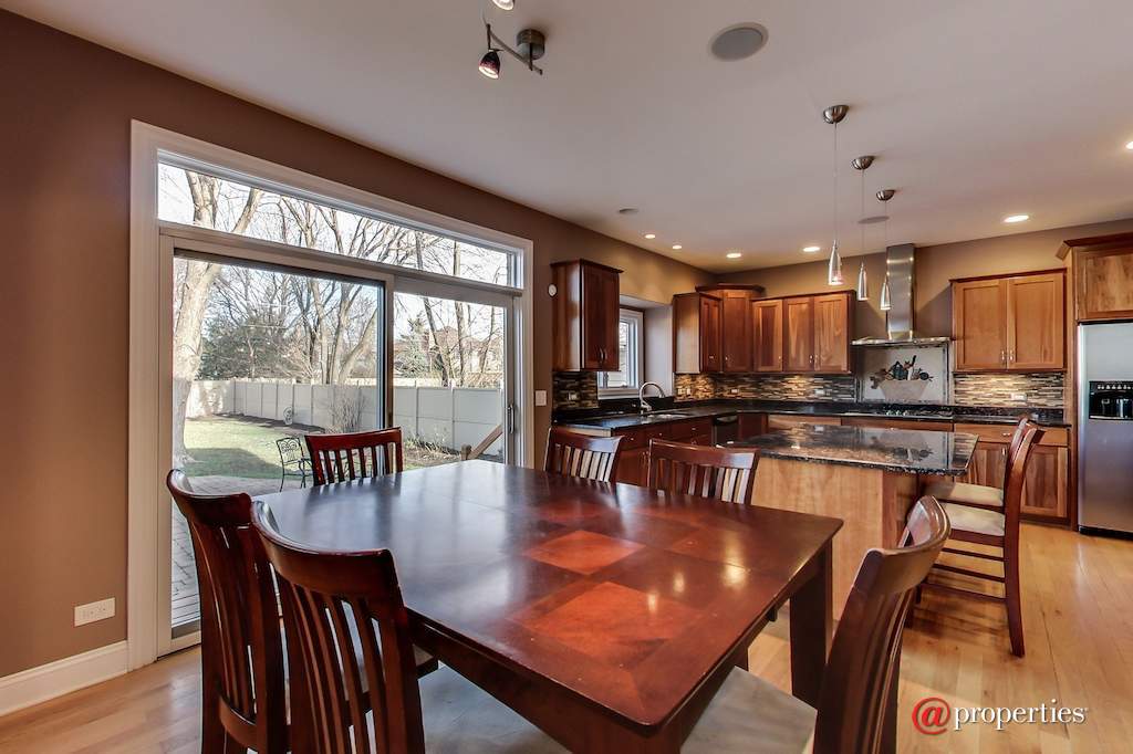 1740 Farwell Avenue Des Plaines, Illinois 60018 - Image 15