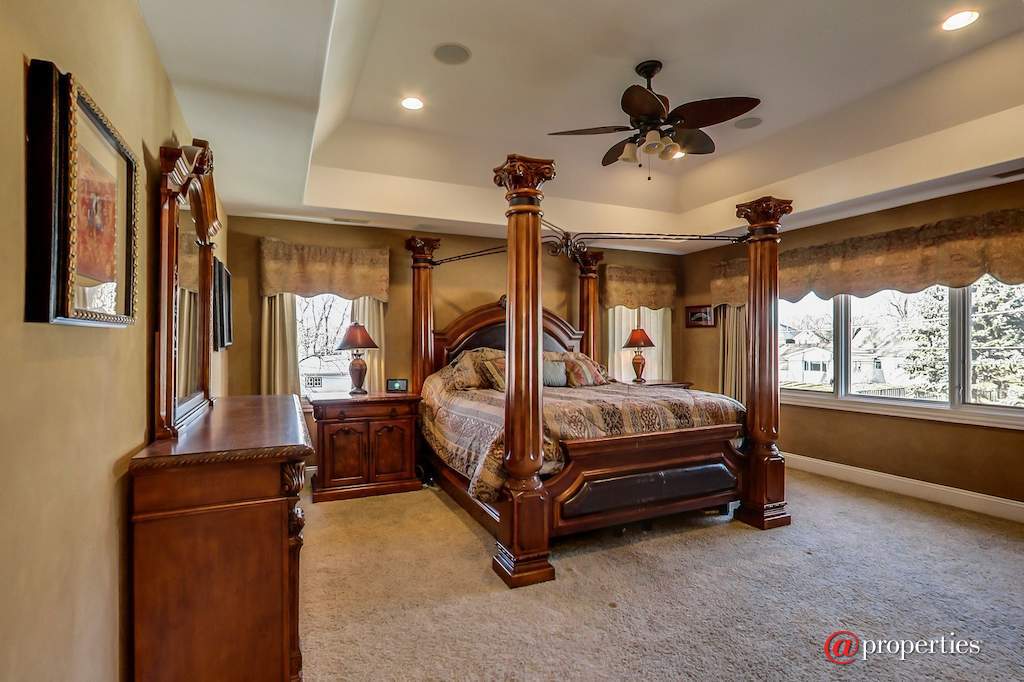 1740 Farwell Avenue Des Plaines, Illinois 60018 - Image 19