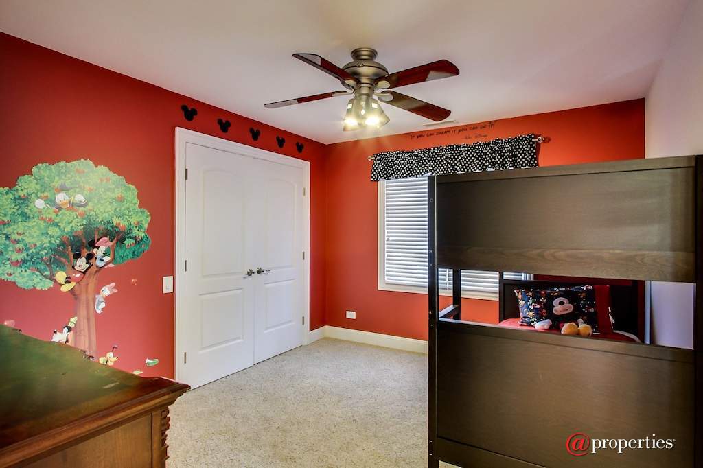 1740 Farwell Avenue Des Plaines, Illinois 60018 - Image 24