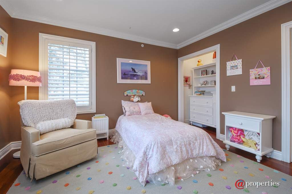 763 Division Street Barrington, Illinois 60010 - 3rd Bedroom