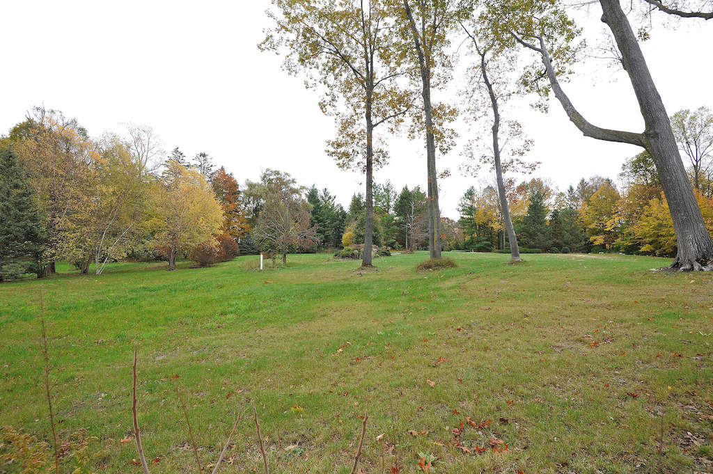 3300 M-63 Benton Harbor, Mi 49022 - Location 9