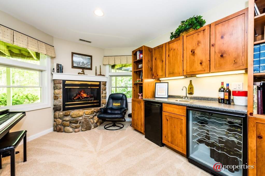 3165 Dunes Valley Path Stevensville, Mi 49127 - Image 26