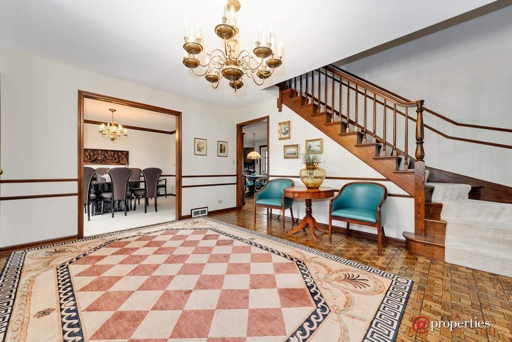 9682 Reding Circle Des Plaines, Illinois 60016 - Image 2