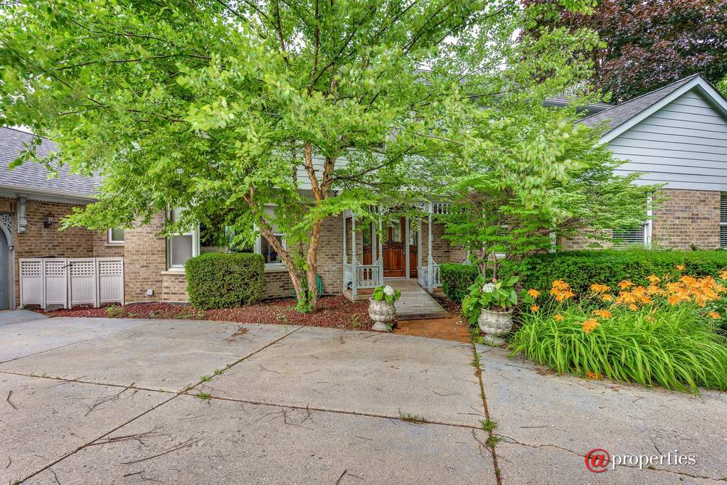 9682 Reding Circle Des Plaines, Illinois 60016 - Image 37