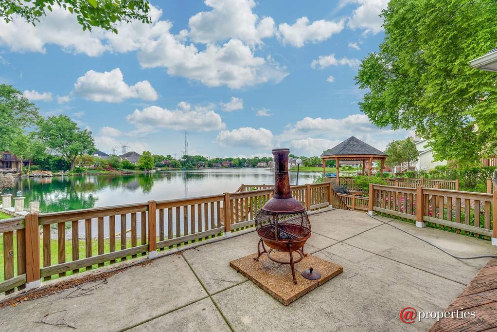 9682 Reding Circle Des Plaines, Illinois 60016 - Image 39