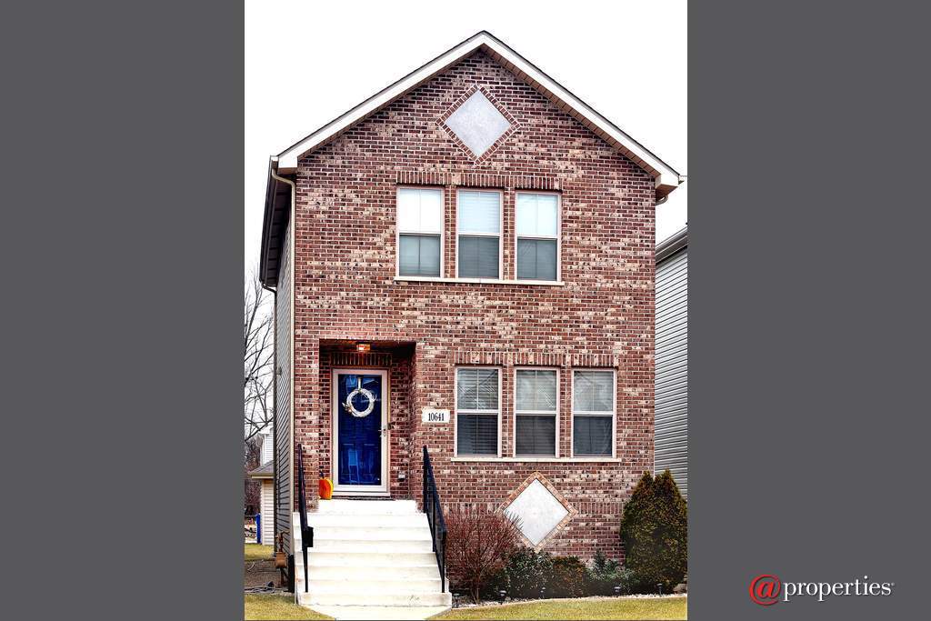 10628 S Martin Street Chicago, Illinois 60643 - Front View