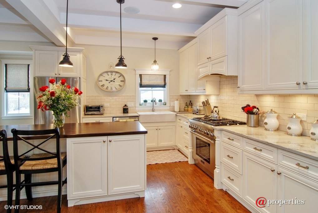 14 Keystone Avenue River Forest, Illinois 60305 - Kitchen