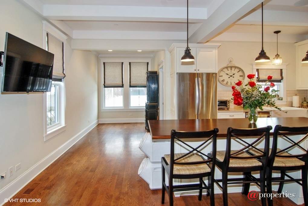 14 Keystone Avenue River Forest, Illinois 60305 - Kitchen