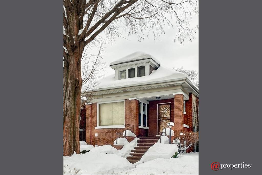 7828 S Eberhart Avenue Chicago, Illinois 60619 - Front View