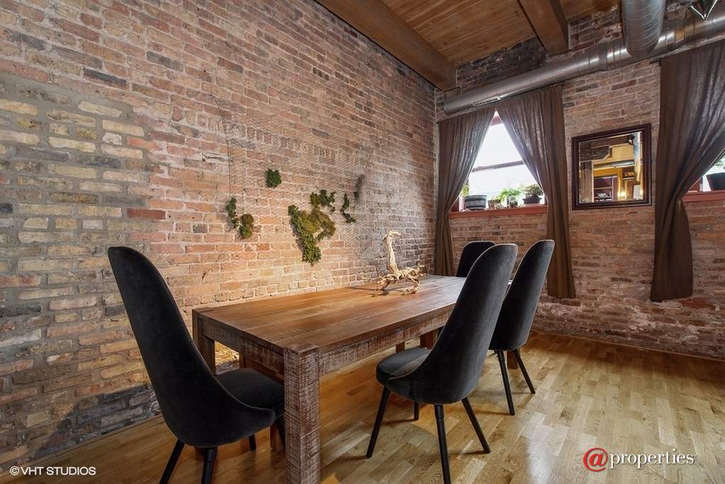 1061 W 16th Street #109 Chicago, Illinois 60608 - Dining Room
