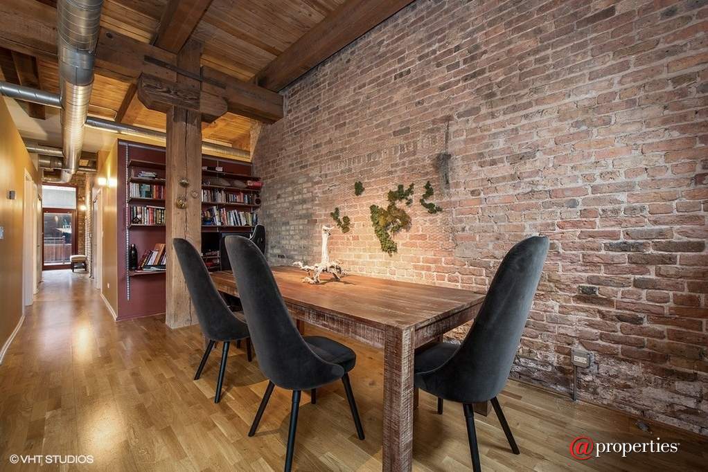 1061 W 16th Street #109 Chicago, Illinois 60608 - Dining Area