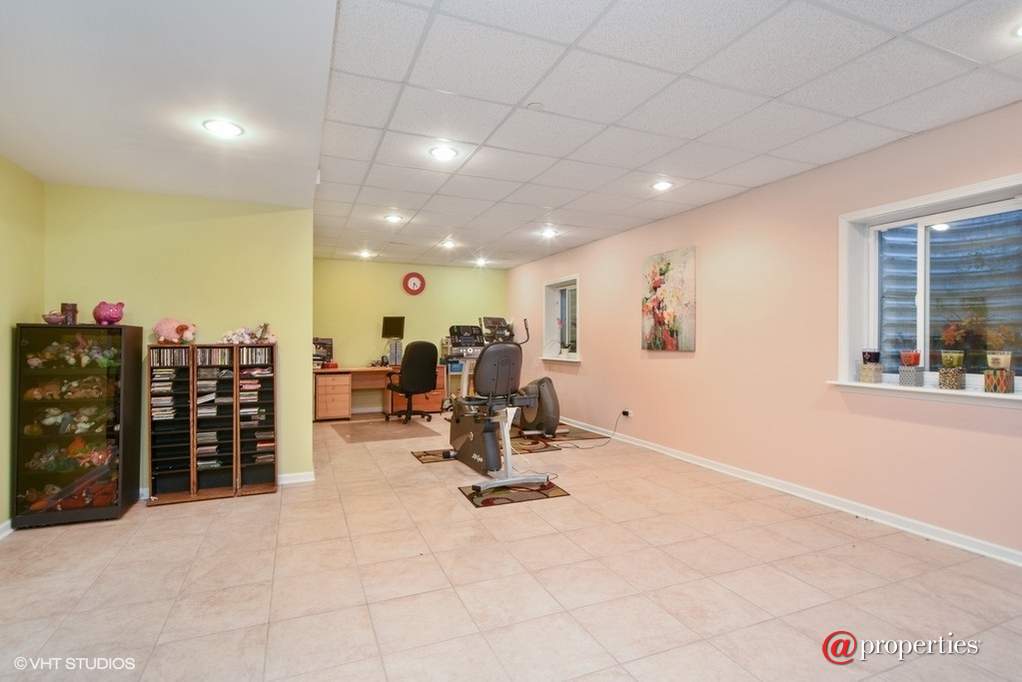 1905 E Euclid Avenue Mount Prospect, Illinois 60056 - Exercise Area