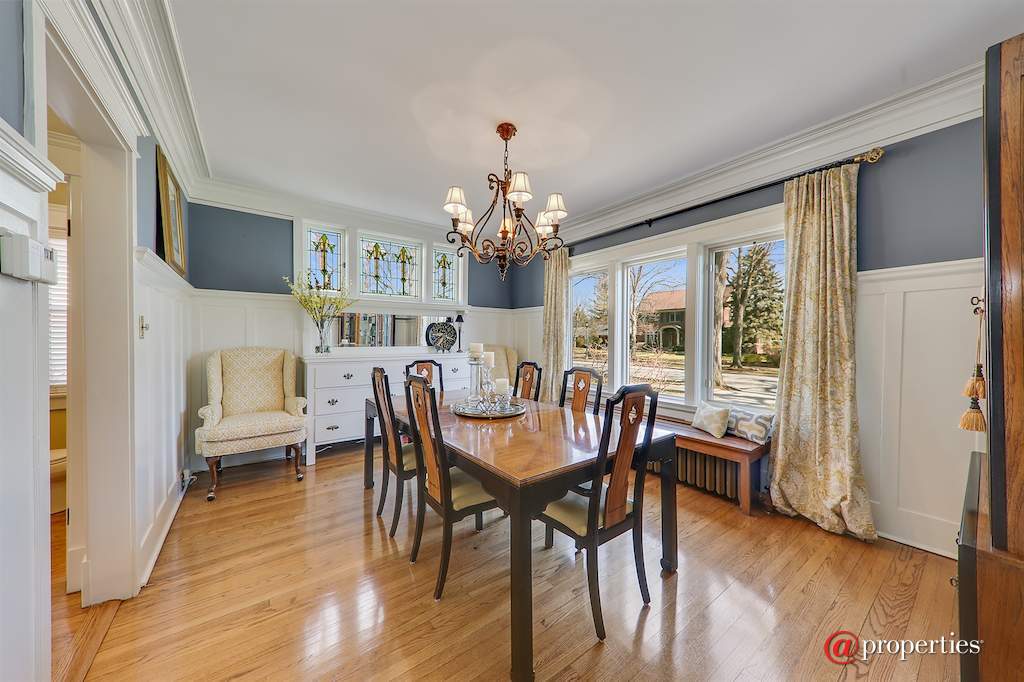 424 Sunset Avenue La Grange, Illinois 60525 - Kitchen