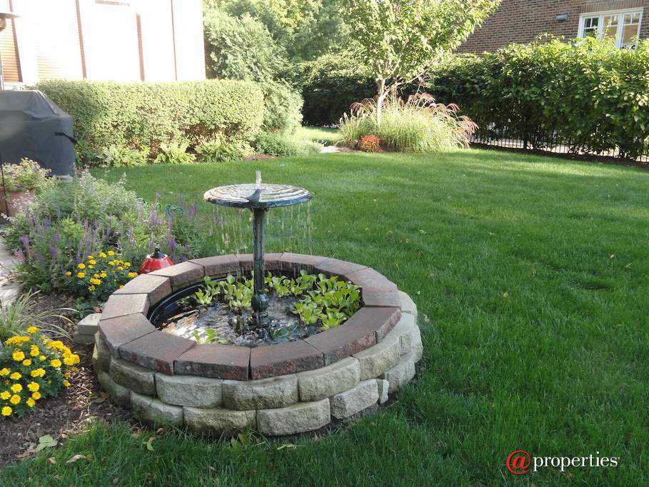 424 Sunset Avenue La Grange, Illinois 60525 - Back Yard