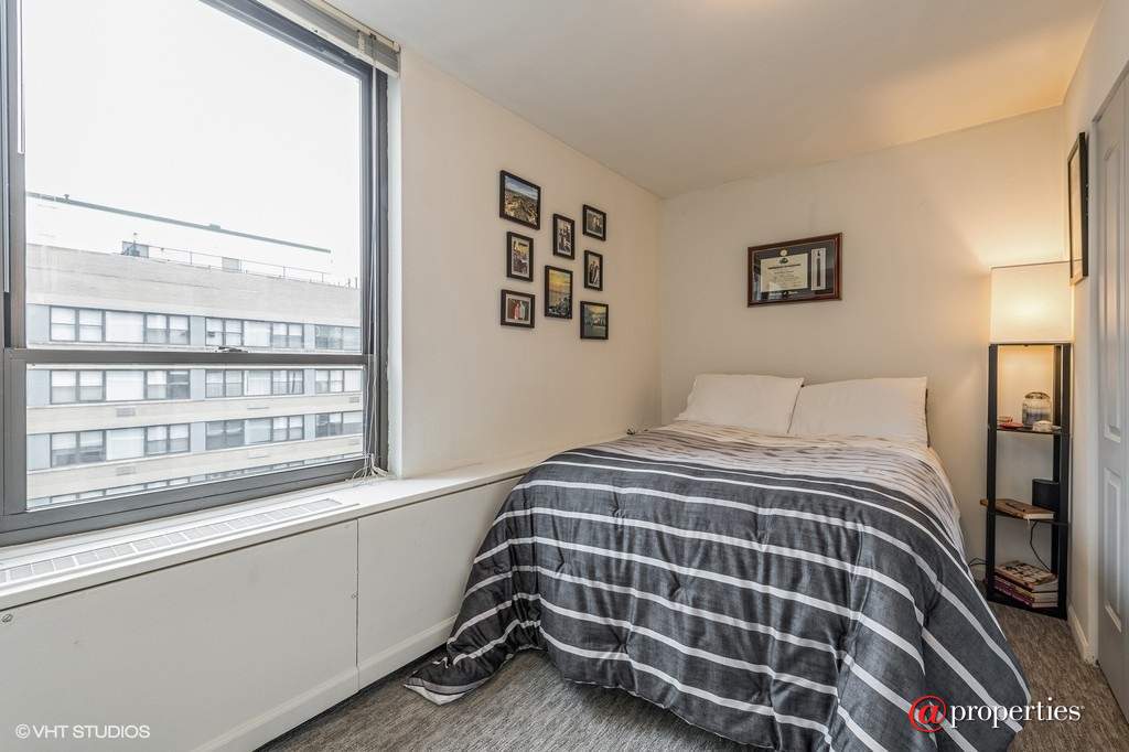222 E Pearson Street #2309 Chicago, Illinois 60611 - 2nd Bedroom