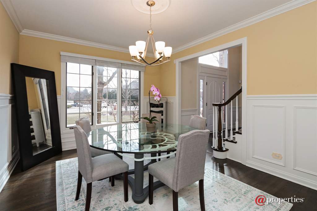 22283 W Mashie Court Ivanhoe, Illinois 60060 - Dining Room