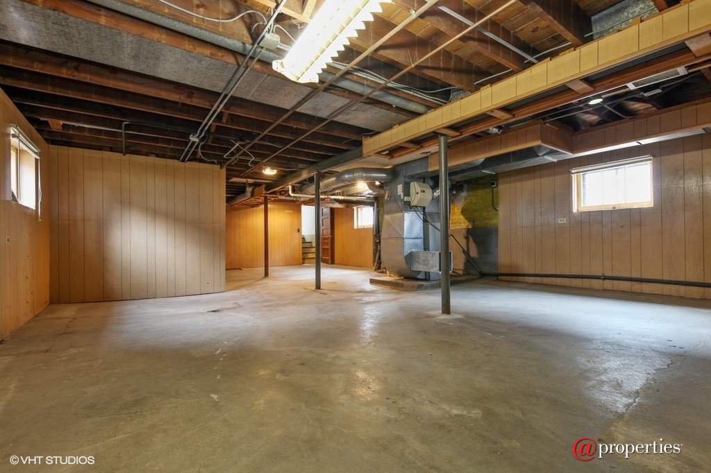 1054 Centerfield Court Highland Park, Illinois 60035 - Basement
