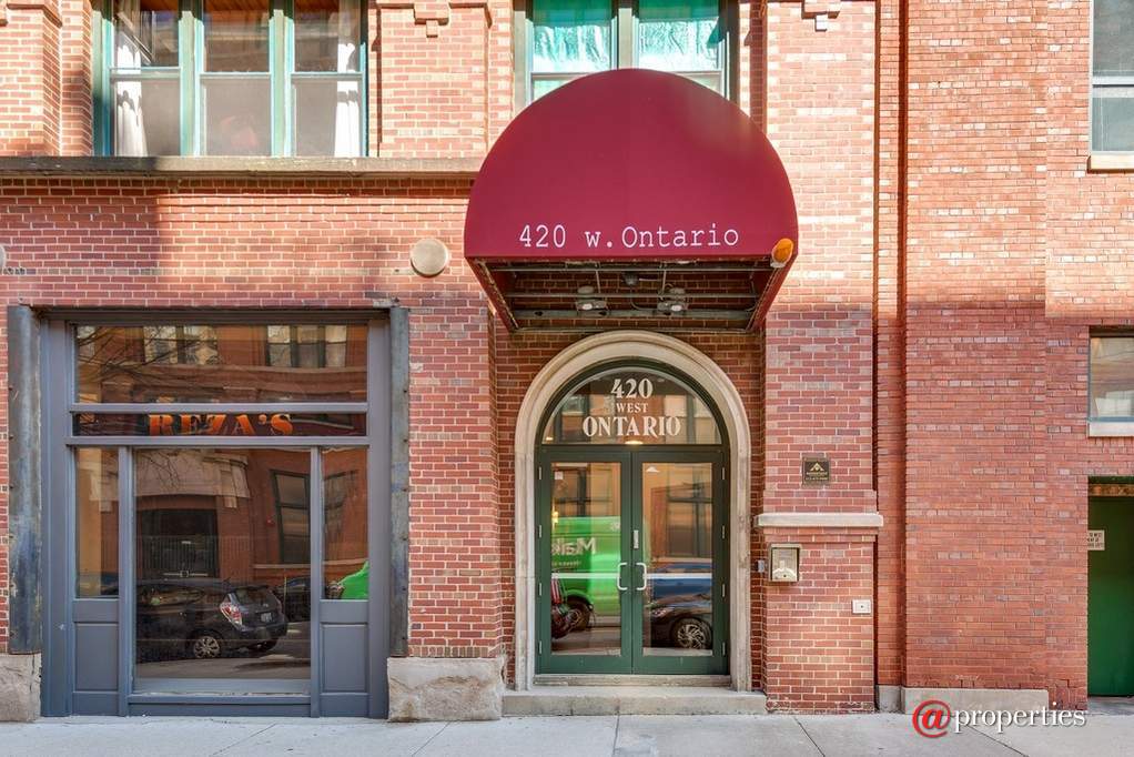 420 W Ontario Street #405 Chicago, Illinois 60654 - Entrance