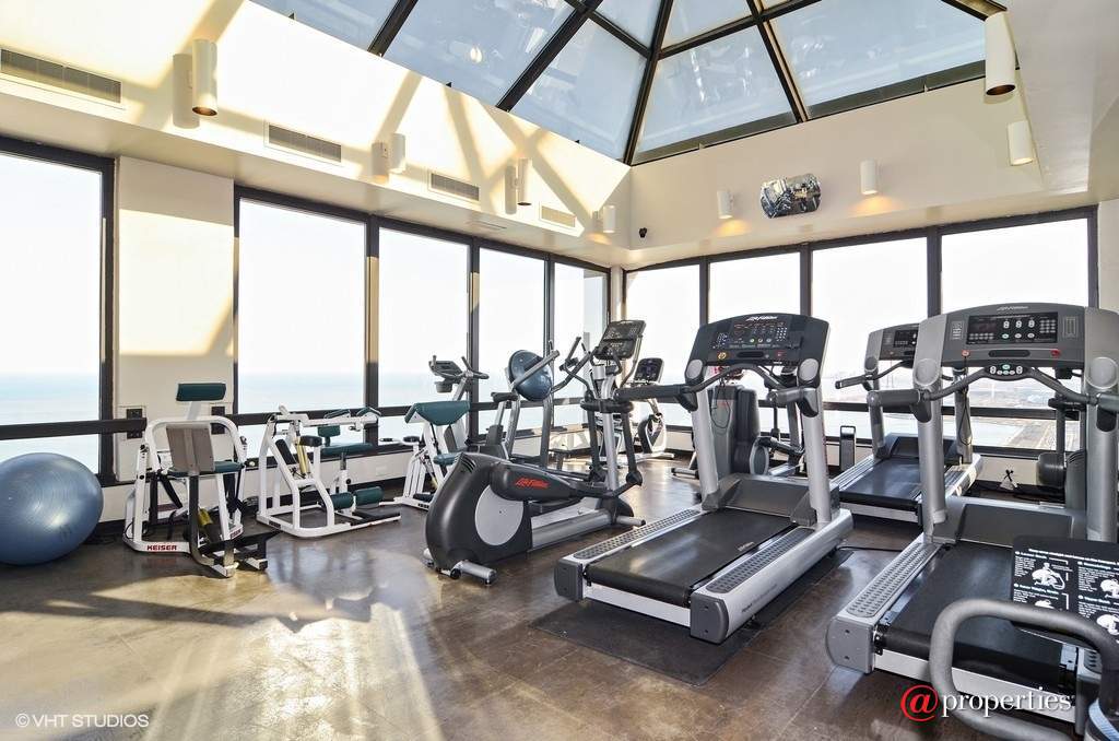 360 E Randolph Street #2907 Chicago, Illinois 60601 - Fitness Center