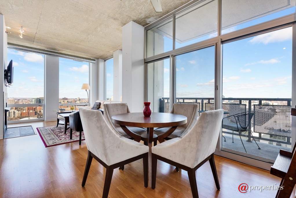 700 N Larrabee Street #1501 Chicago, Illinois 60654 - Image 1